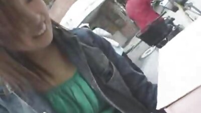 Teen azğın intrudder tərəfindən onun yuxu fucked